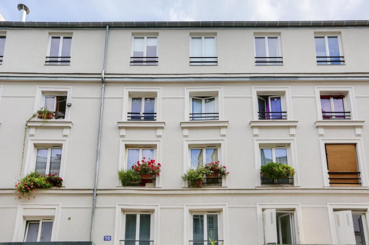 Super Studio In The 11Th District Lägenhet Paris Exteriör bild